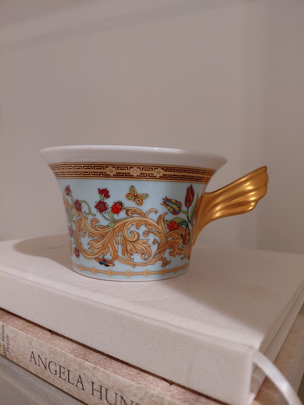 Versace Le Jardin (Butterfly Garden) Cup